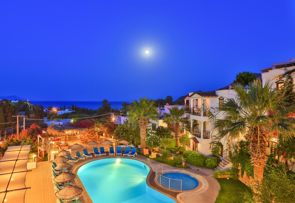 Sunny Garden Nilufer Hotel Turgutreis Exterior foto