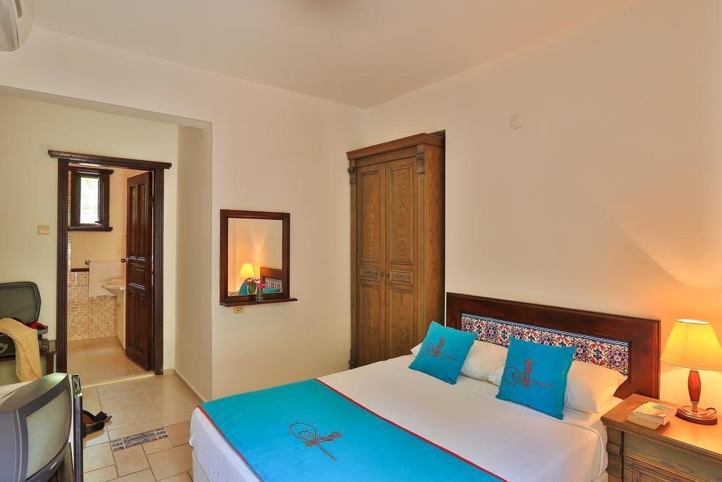 Sunny Garden Nilufer Hotel Turgutreis Exterior foto