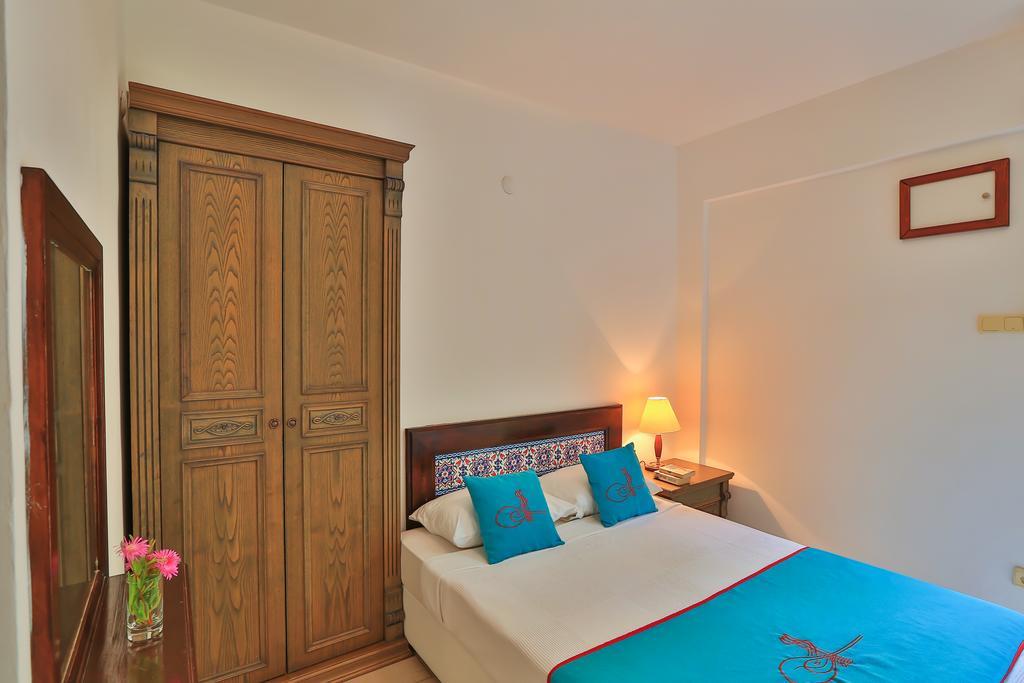 Sunny Garden Nilufer Hotel Turgutreis Exterior foto